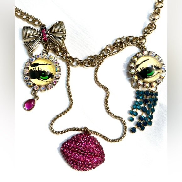 Betsey Johnson Jewelry - 💋👁️BETSEY JOHNSON RARE VINTAGE“THE EYES HAVE IT” STATEMENT PIECE NECKLACE 💋👁️